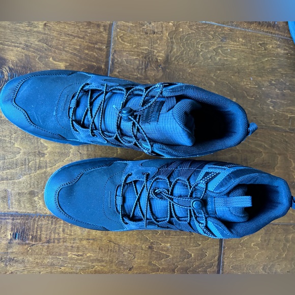 Merrel waterproof boots - Picture 5 of 6